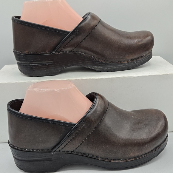 Dansko classic clog shoes size 41 US size 10.5 / 11 - Picture 15 of 16